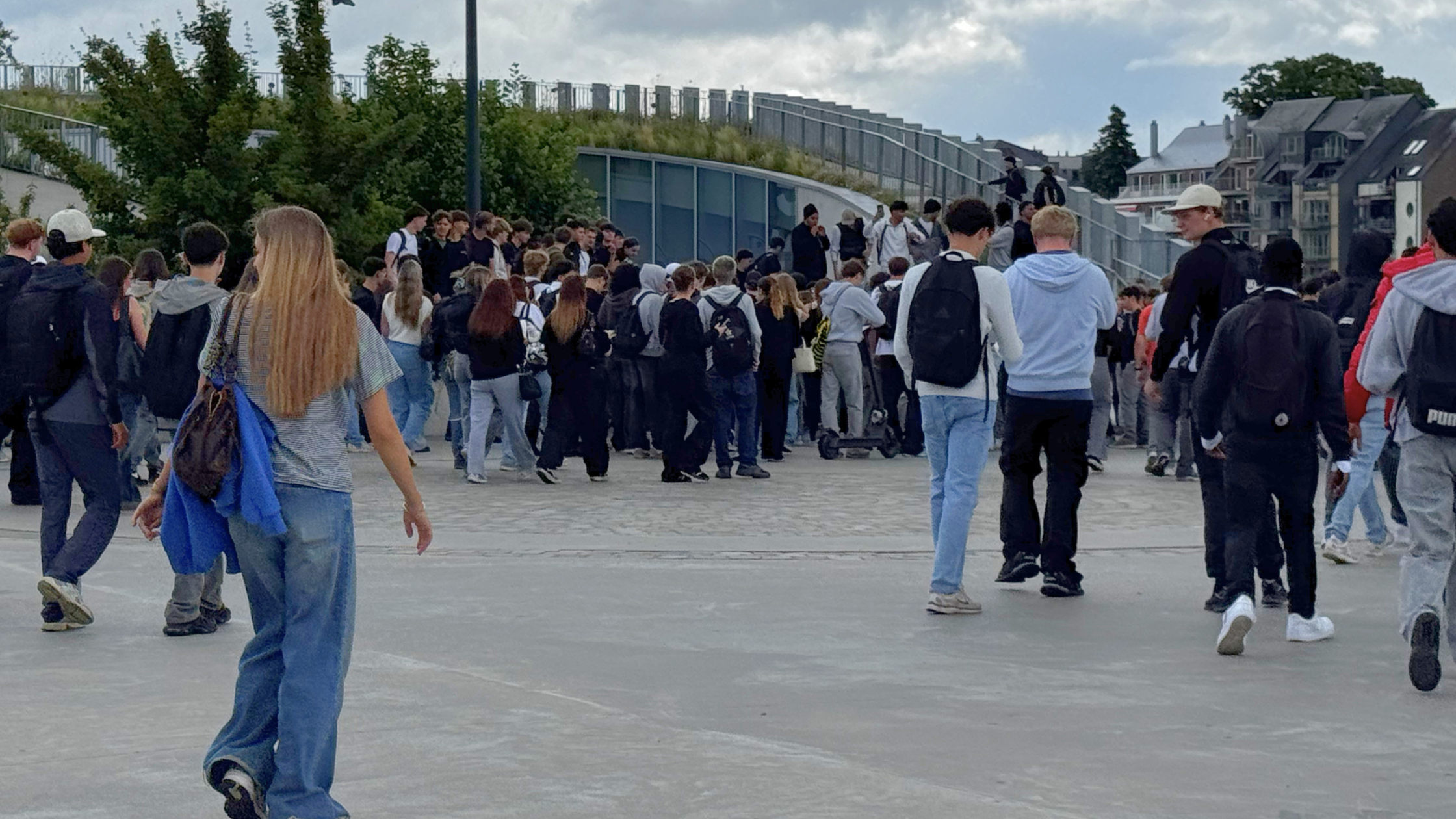 Namur : les étudiants prennent la rue 3 335